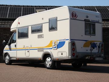 Eura Mobil Contura 652 SB-03 Super Netjes!! | Winter Camper |Half Integraal|Frans Bed|